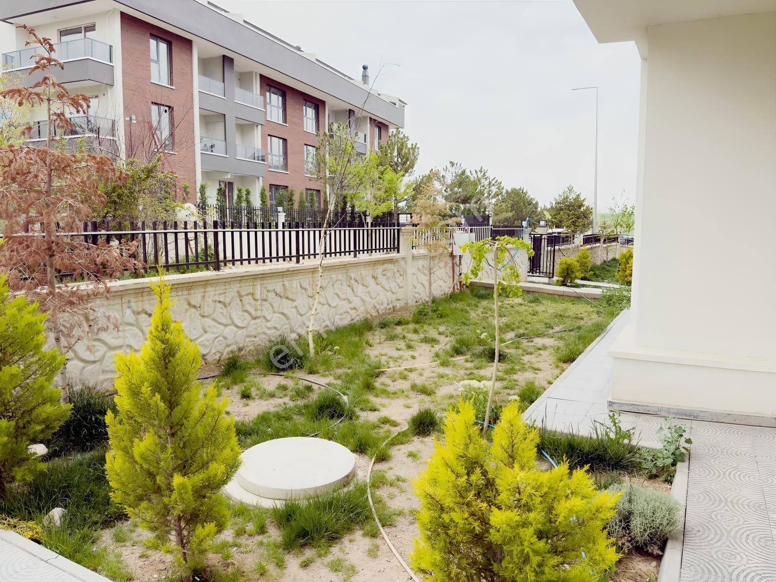 İncek Site İçinde Manzaralı Geniş Balkonlu Satılık 1+1 Daire — fotoğraf 28