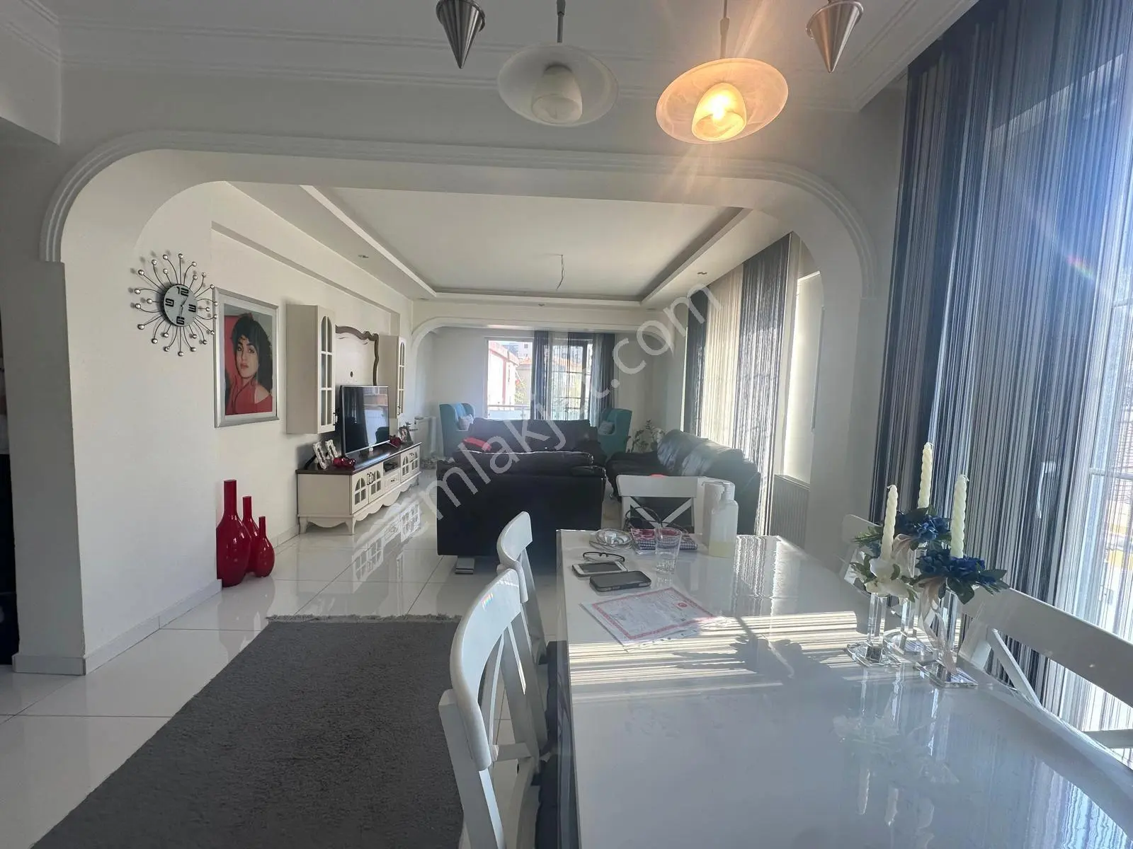 Mertcan'dan Cumhuriyet'te 3+1amerikan Mutfak Teras Balkon Jakuzi — fotoğraf 5