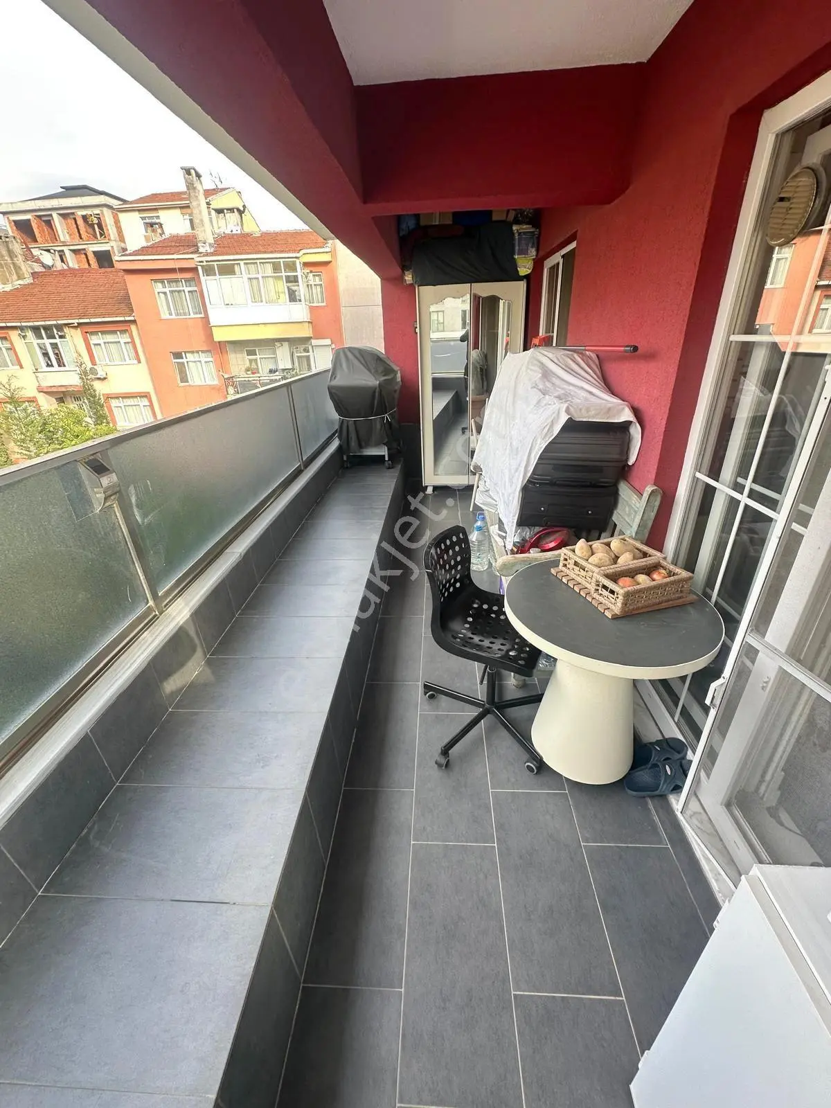 Mertcan'dan Cumhuriyet'te 3+1amerikan Mutfak Teras Balkon Jakuzi — fotoğraf 14