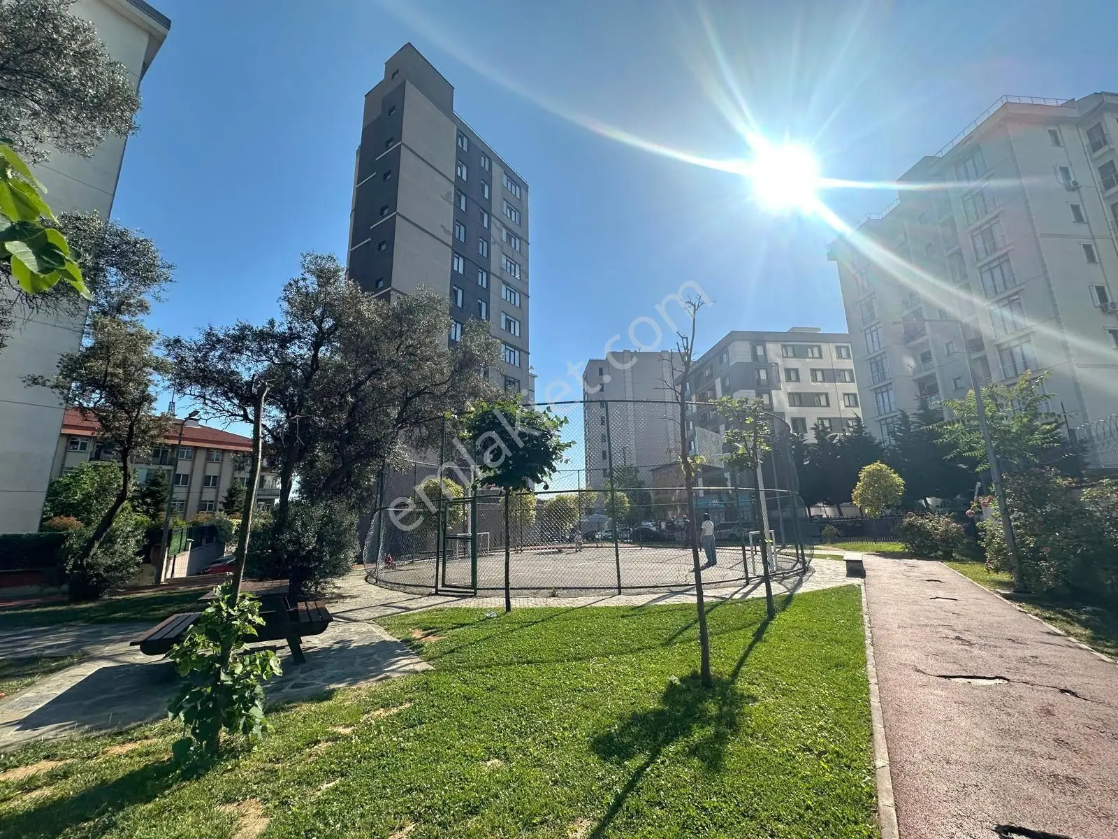 Mertcan'dan Cumhuriyet'te 3+1amerikan Mutfak Teras Balkon Jakuzi — fotoğraf 35