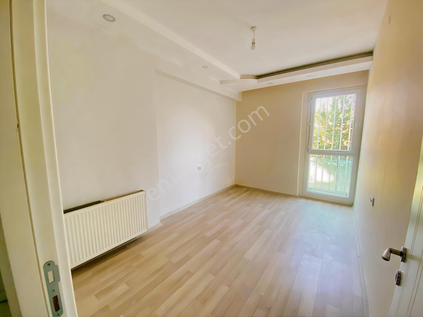 Adli Tıp Arkasında Satılık 2+1 Daire — fotoğraf 4