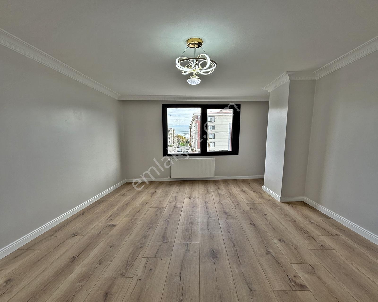 Merkezi Konum E-5' E Yakın Sıfır Oturuma Hazır 2+1 Satılık Daire — fotoğraf 6