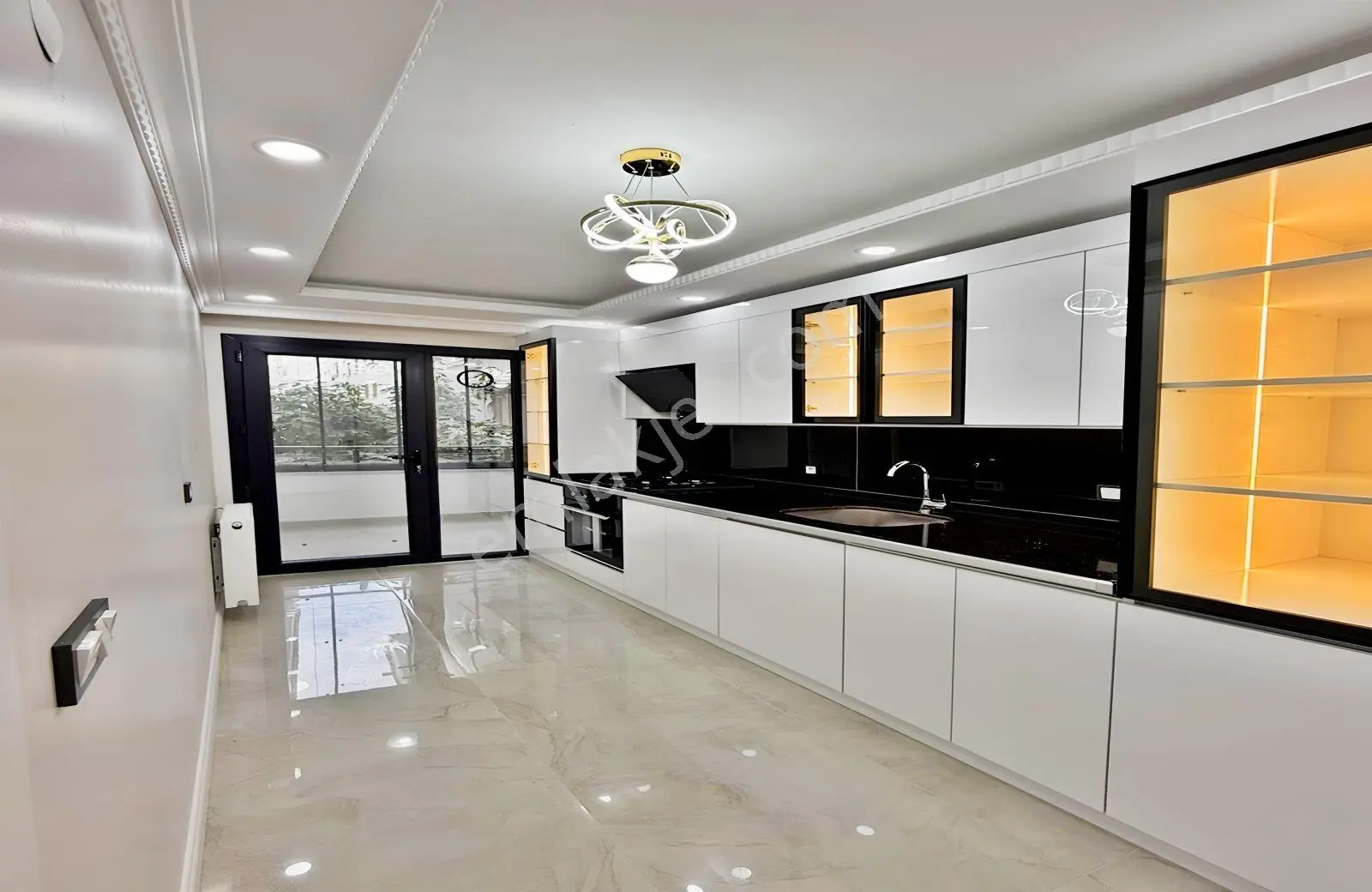Merkezi Konum E-5' E Yakın Sıfır Oturuma Hazır 2+1 Satılık Daire — fotoğraf 27