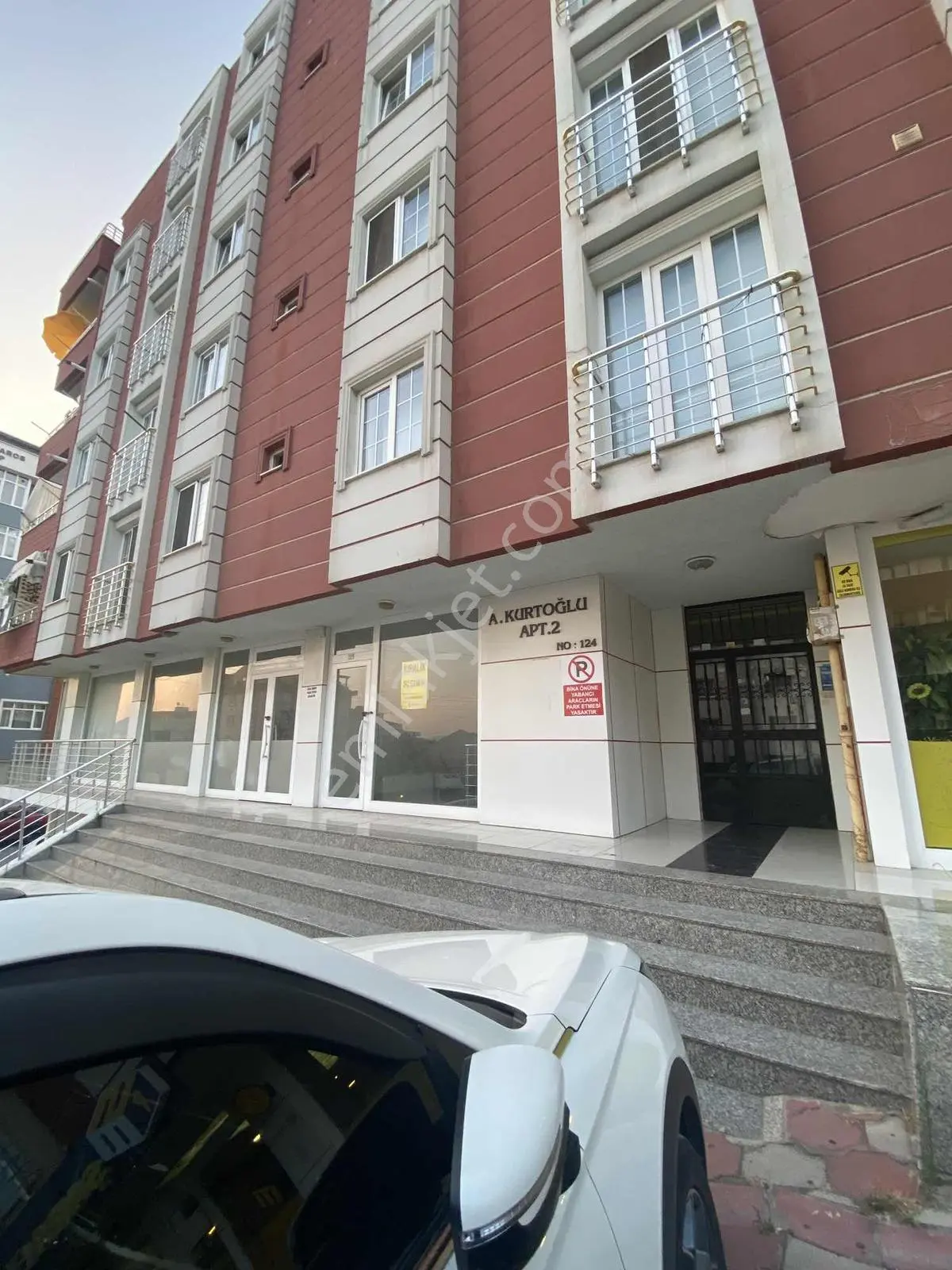 Gebze Tatlıkuyuda Özel Yapılmış 2+1 Arakat Satılık Daire — fotoğraf 2