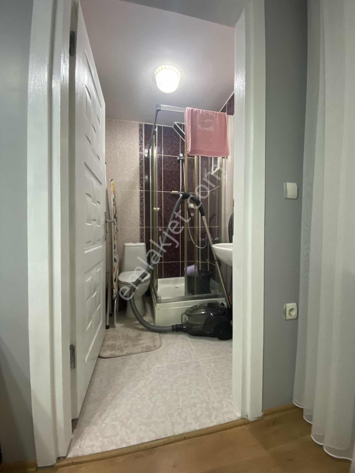 Gebze Tatlıkuyuda Özel Yapılmış 2+1 Arakat Satılık Daire — fotoğraf 13