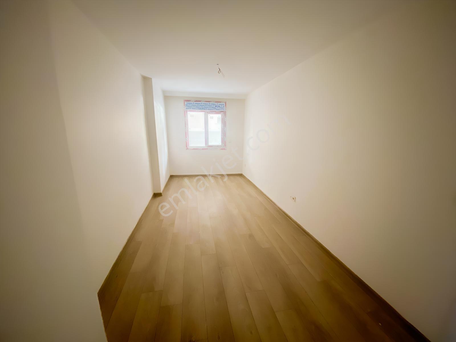 Küçükyalı Metro Ve Marmaraya Yürüme Mesafesi 2+1 Sıfır Daire — fotoğraf 18