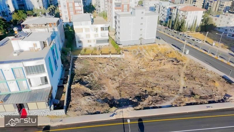 Arstu Gm Zahide'den Cumhuriyet Mah Satılık Arsa — fotoğraf 4