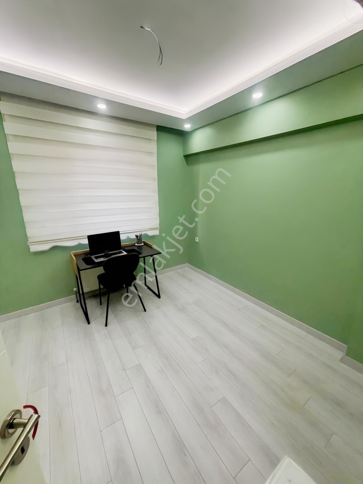 Subayevleri Full Yapılı Ferah Geniş M2 3+1 Fırsat Daire — fotoğraf 11