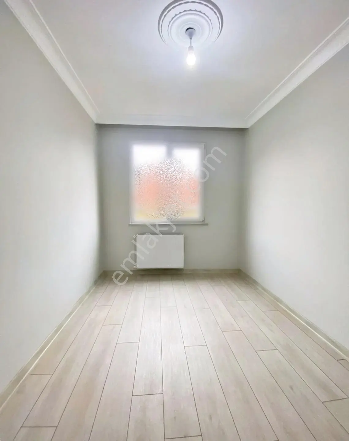 Kod 3111 Alemdağ Mah. Merkeze Yürüme Mesafesinde 2+1 Satılık — fotoğraf 8