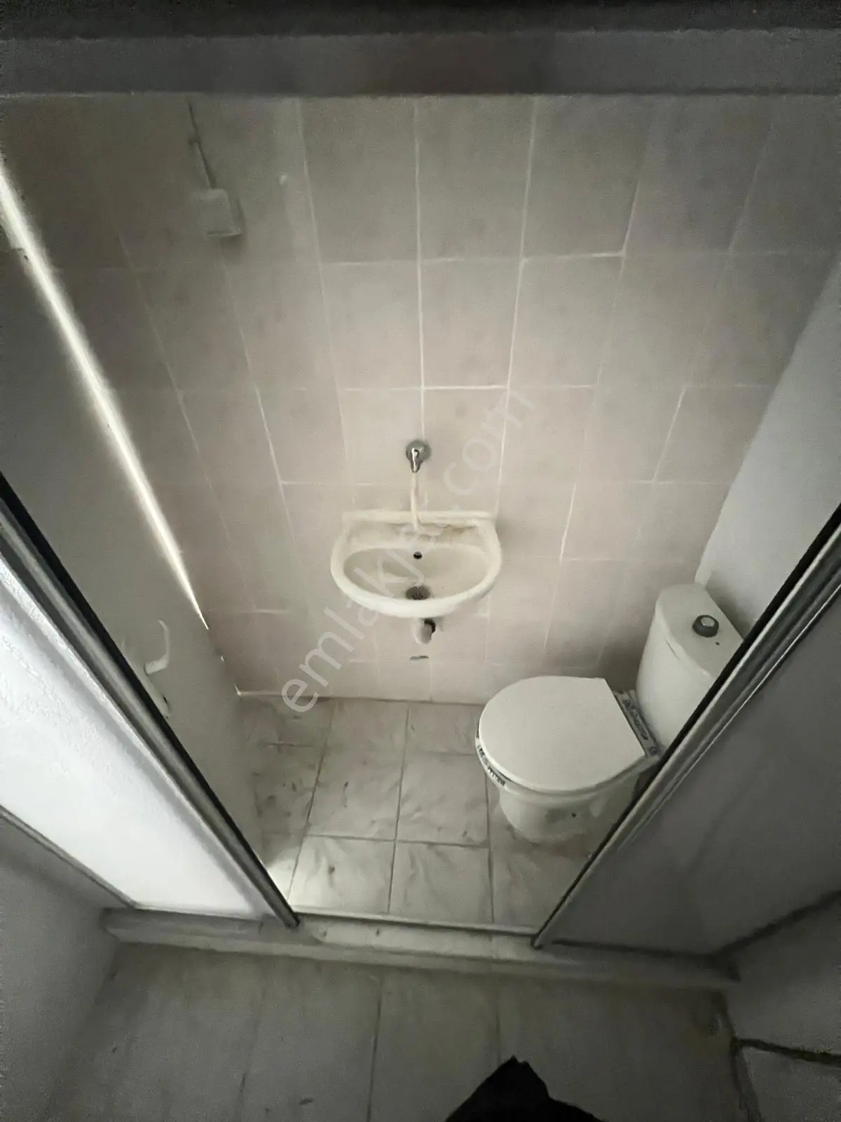 17 Alaybeyde Sahile Komşu, Merkezi Konumda 2+1 Ara Kat Daire — fotoğraf 11