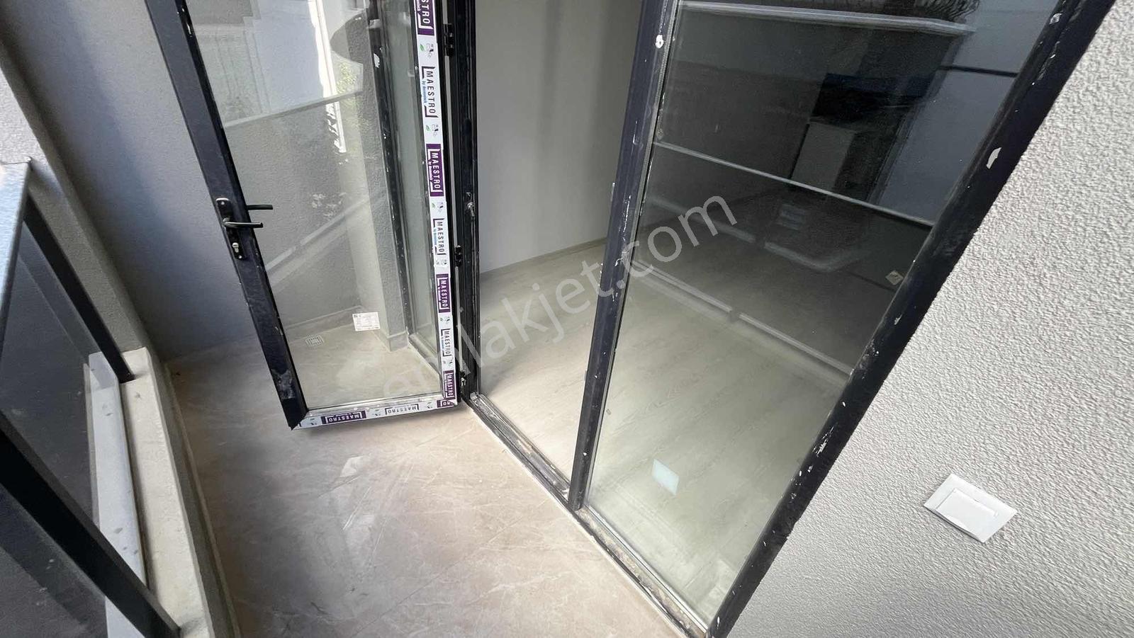 Winnest'ten Natavegaya Yakın Ara Katta 1+1 Fırsat Daire — fotoğraf 21