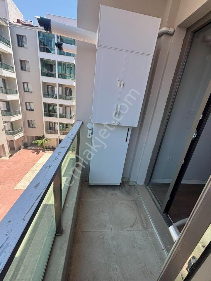 Tc Emlaktan Satılık Sıfır Site İçersinde ! 2+1 90 M2 Arakat — fotoğraf 25