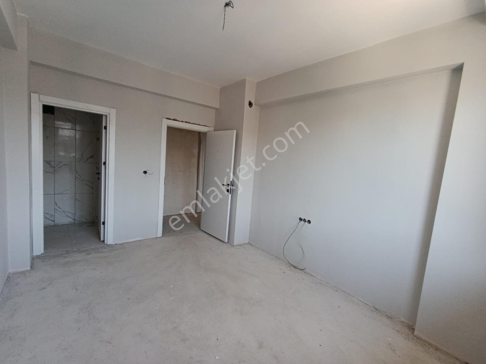 Emirgazi De 2+1 Ebeveyn Banyolu Satılık Daire — fotoğraf 7
