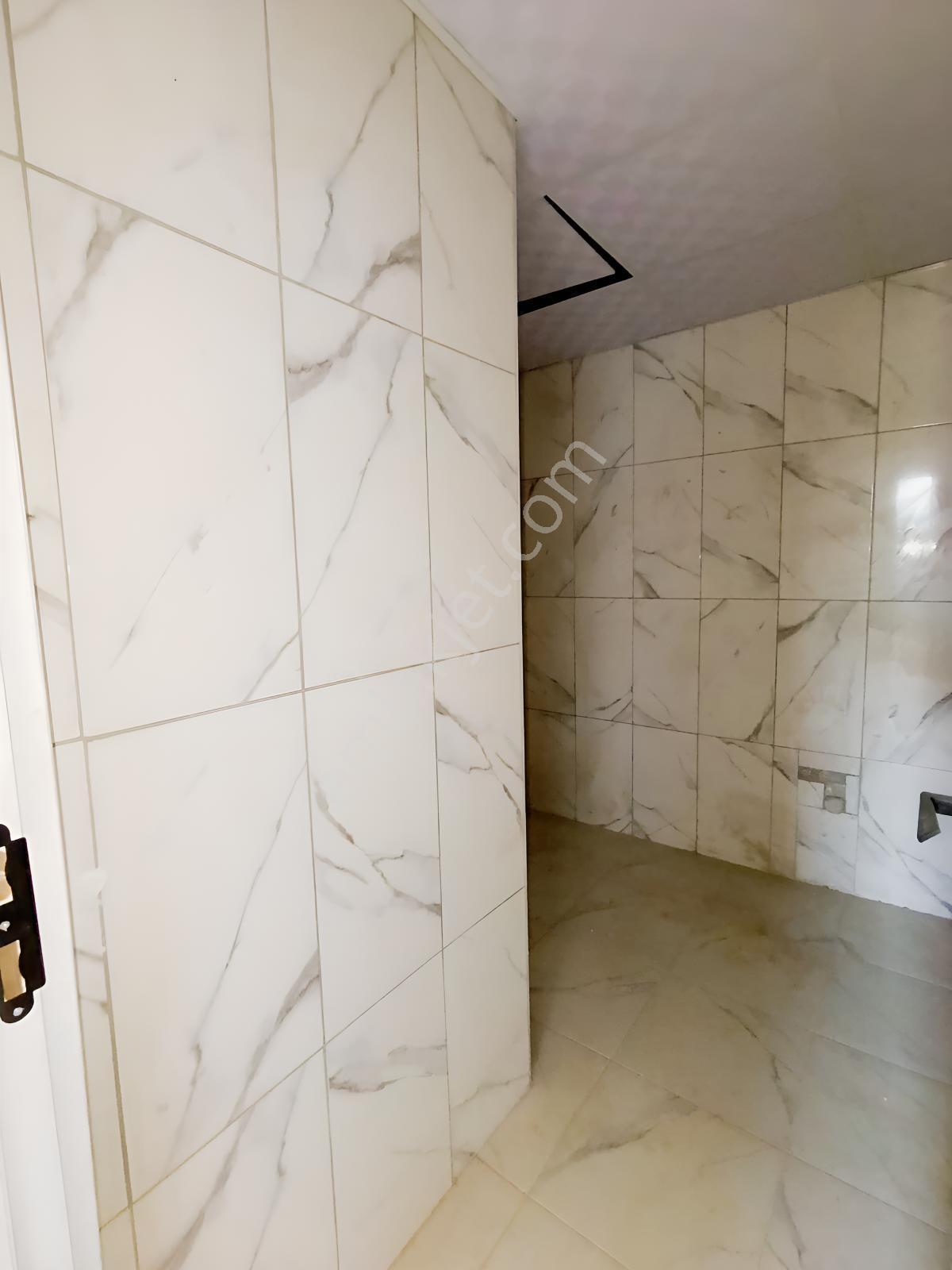 Emirgazi De 2+1 Ebeveyn Banyolu Satılık Daire — fotoğraf 8