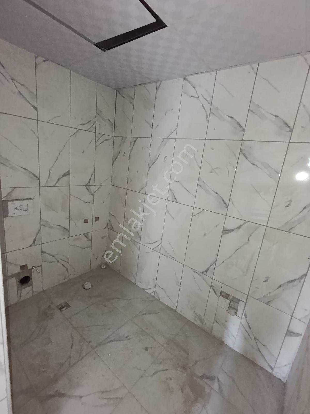 Emirgazi De 2+1 Ebeveyn Banyolu Satılık Daire — fotoğraf 12