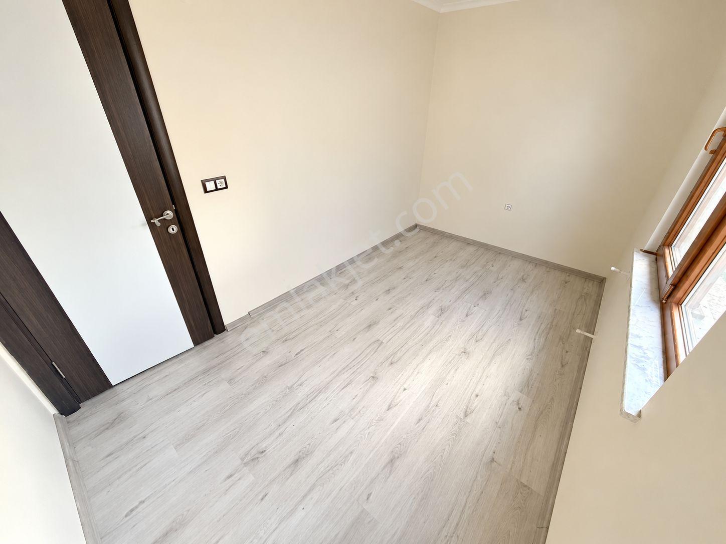 Sadece Oya Gayrimenkul'den 2+1 Ayrı Mutfak & Sahile Yakın Daire — fotoğraf 24