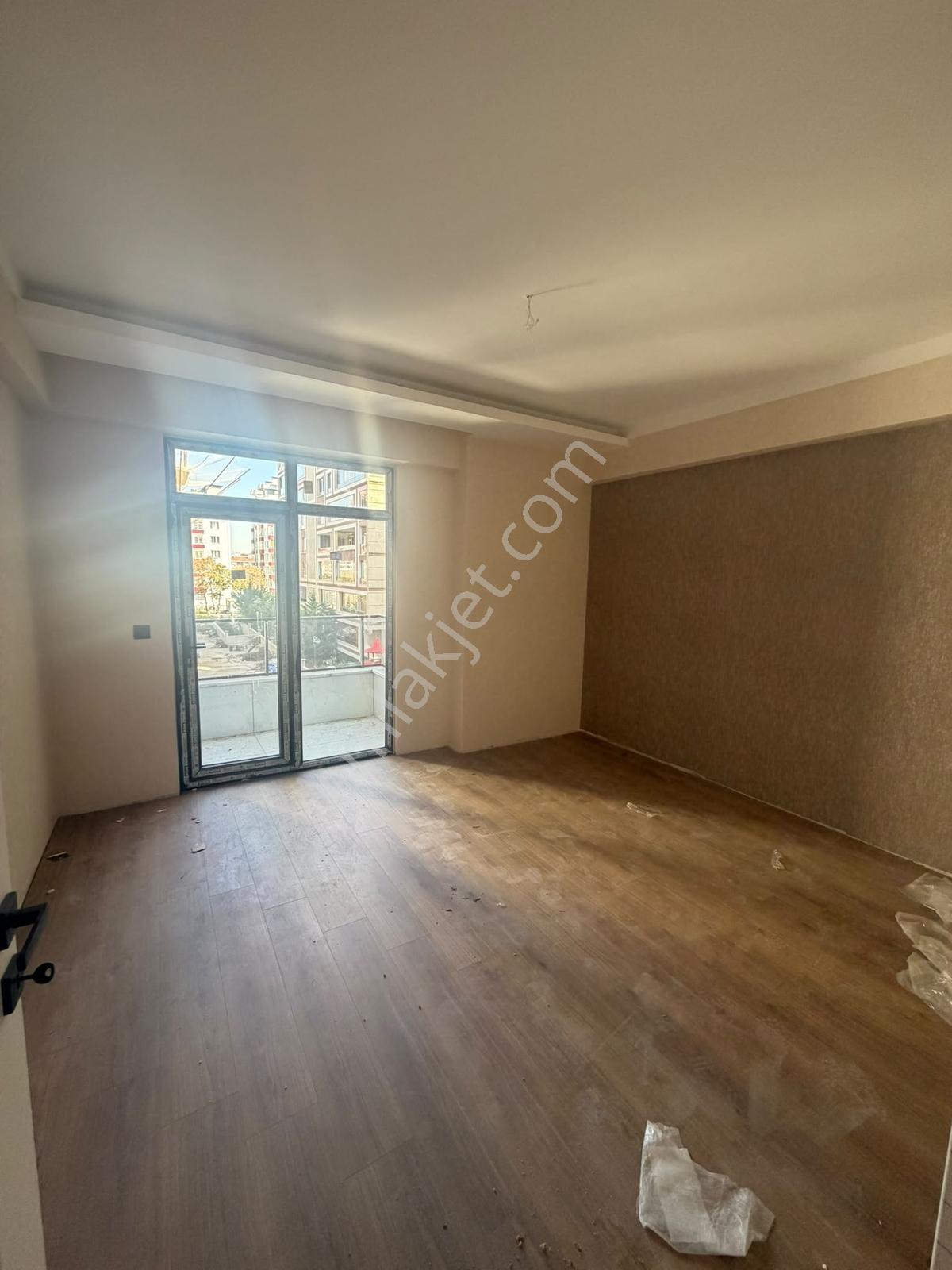 Fetih Caddesine Sıfır 3+1 Arakat Daire Kızartma Balkonlu — fotoğraf 4