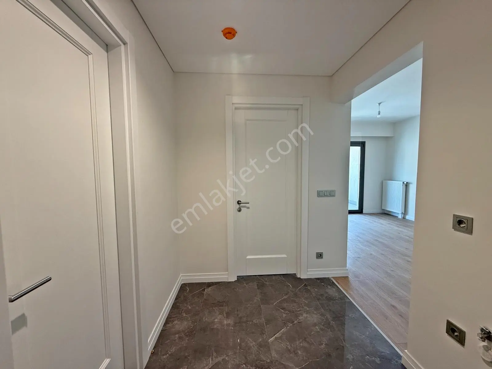 Halkalı Emlak Konut Bizim Mahalle 3.kısım 1+1 70m2 Satılık Daire — fotoğraf 12