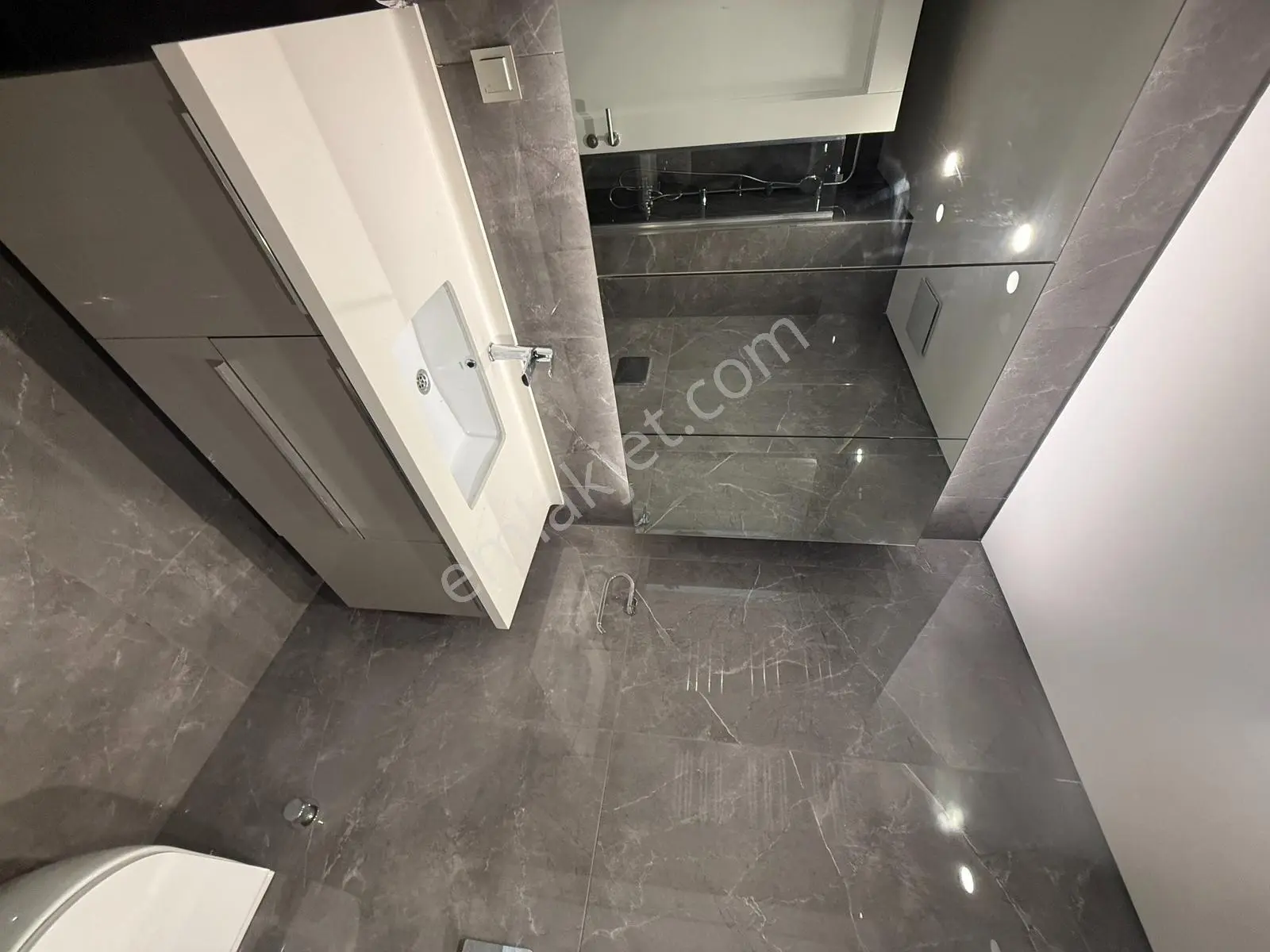 Halkalı Emlak Konut Bizim Mahalle 3.kısım 1+1 70m2 Satılık Daire — fotoğraf 20