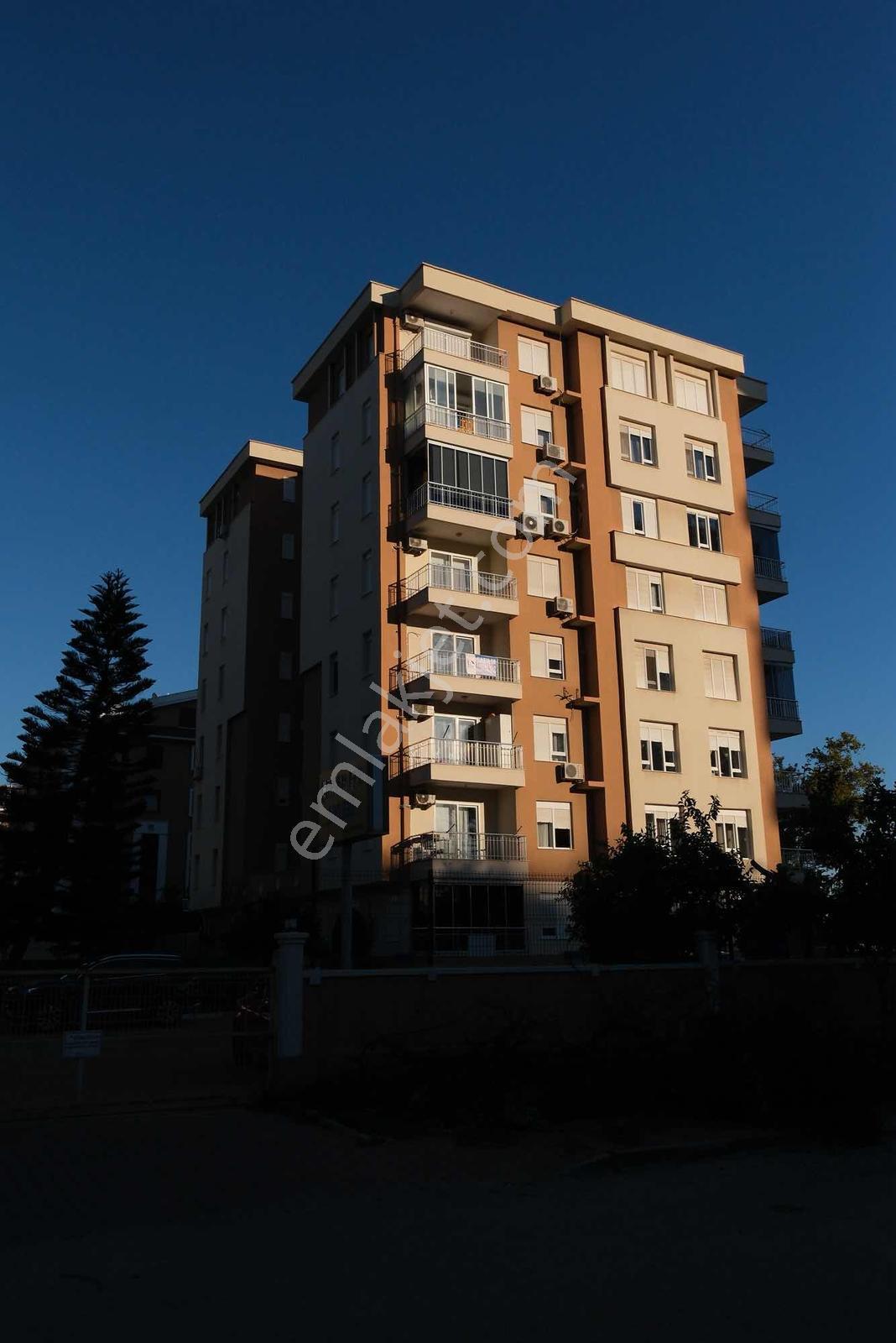 Antalya Çağlayan Erkan Efe Sitesinde 3+1 Satılık Daire — fotoğraf 2