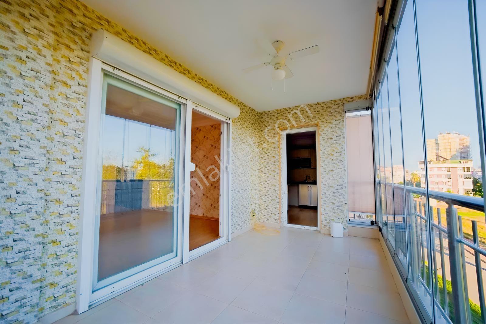 Antalya Çağlayan Erkan Efe Sitesinde 3+1 Satılık Daire — fotoğraf 6