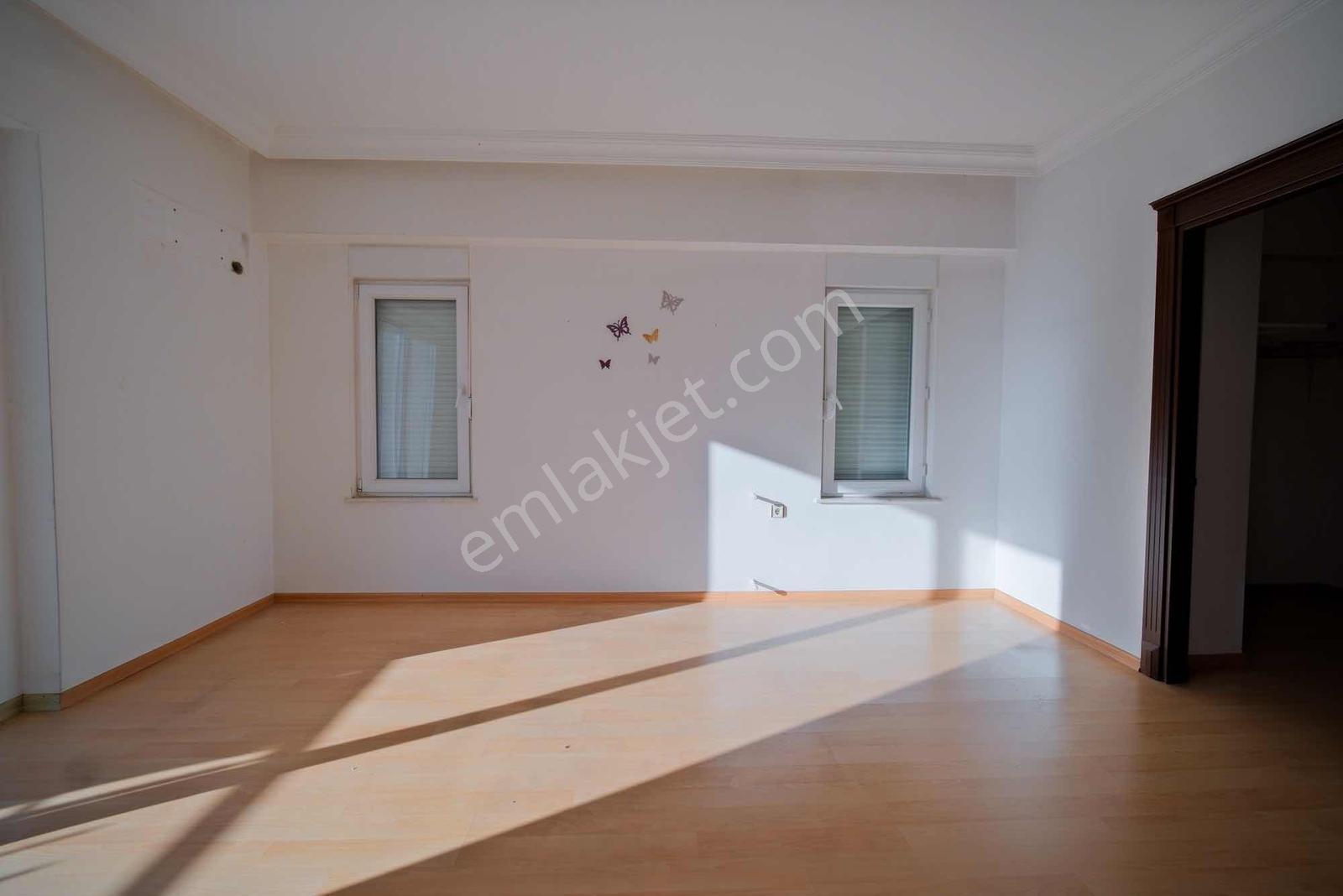 Antalya Çağlayan Erkan Efe Sitesinde 3+1 Satılık Daire — fotoğraf 14