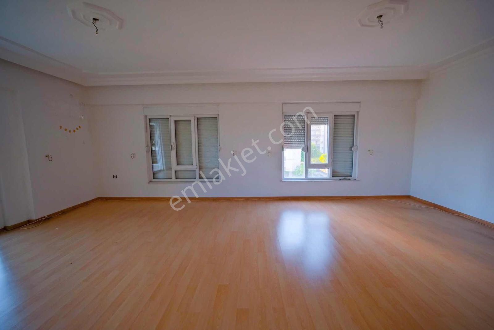Antalya Çağlayan Erkan Efe Sitesinde 3+1 Satılık Daire — fotoğraf 20
