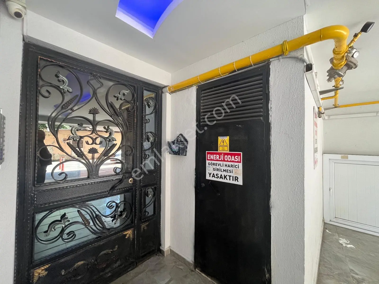29 Dedebaşında Yeni Binada Satılık 2+1,aydınlık ,asansörlü — fotoğraf 3