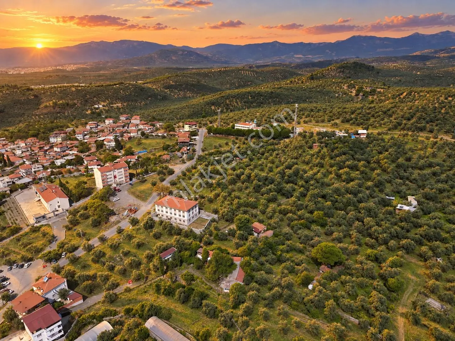 Mera Emlaktan Havran Temaşalık 1.400m2 10 Villalık İmaralı Arsa — fotoğraf 11