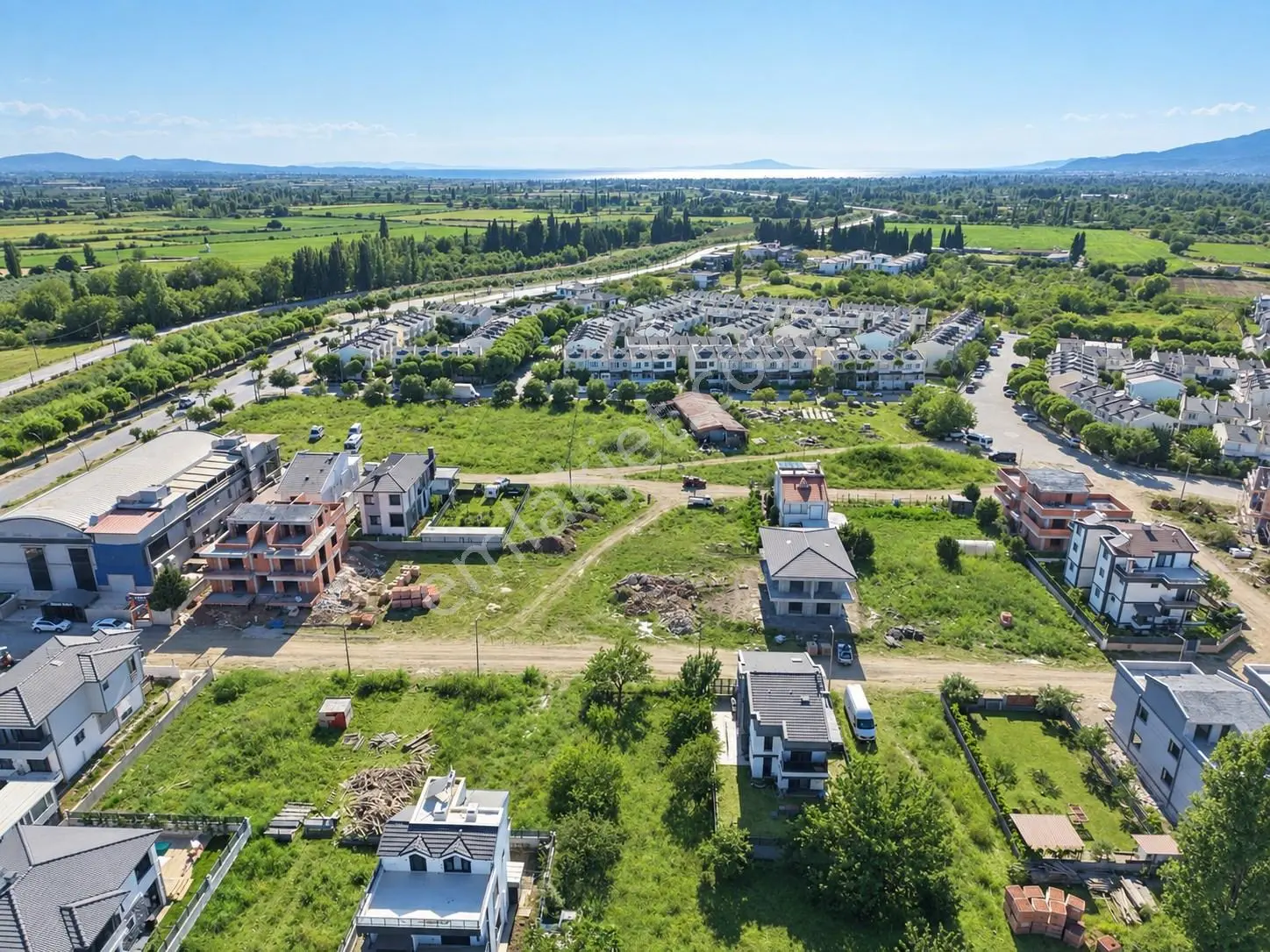 Mera Emlaktan Hamidiye Mah. 2 Villalık 324m2 E:0.75 İmarlı Arsa — fotoğraf 14