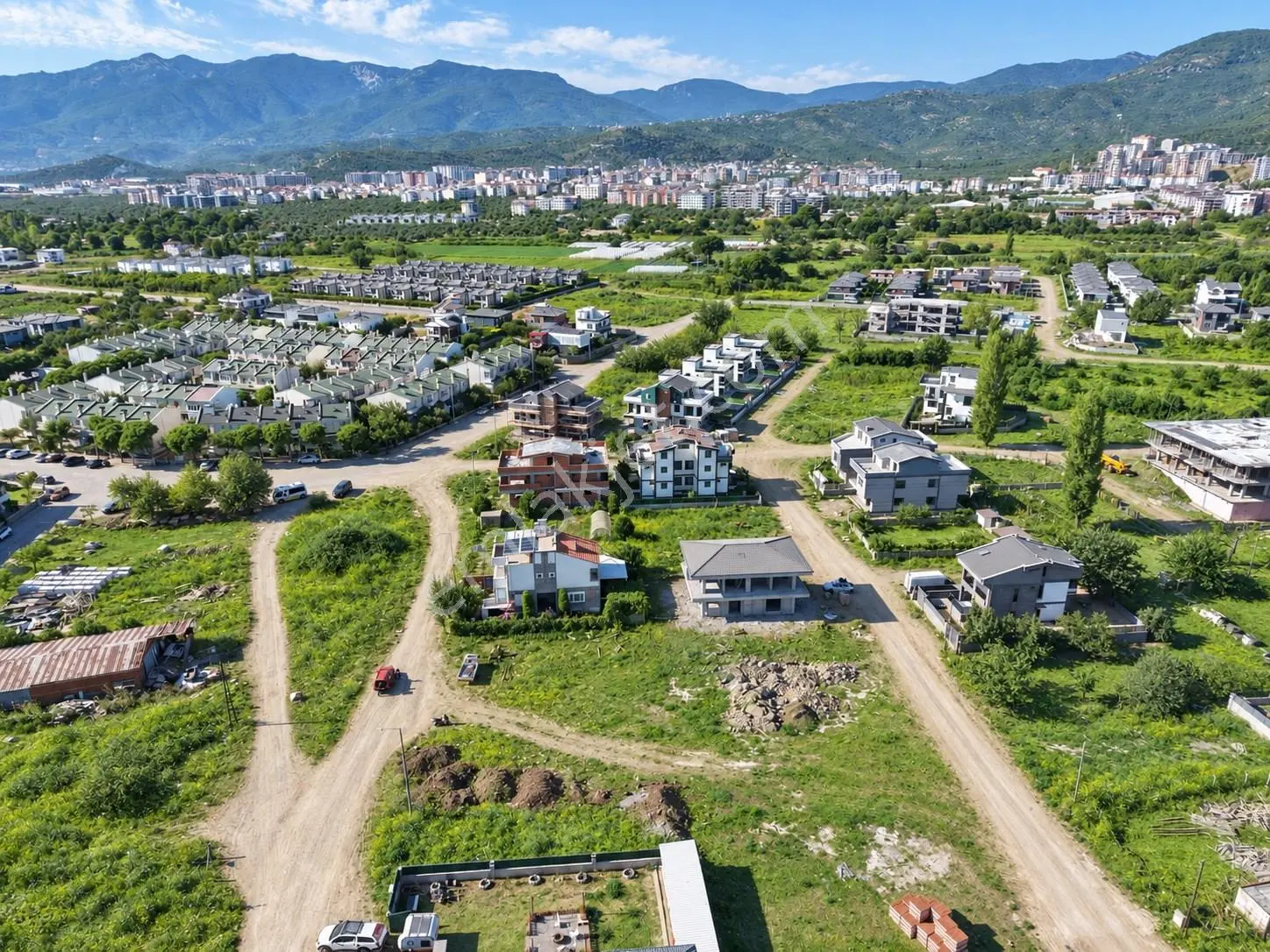 Mera Emlaktan Hamidiye Mah. 2 Villalık 324m2 E:0.75 İmarlı Arsa — fotoğraf 20