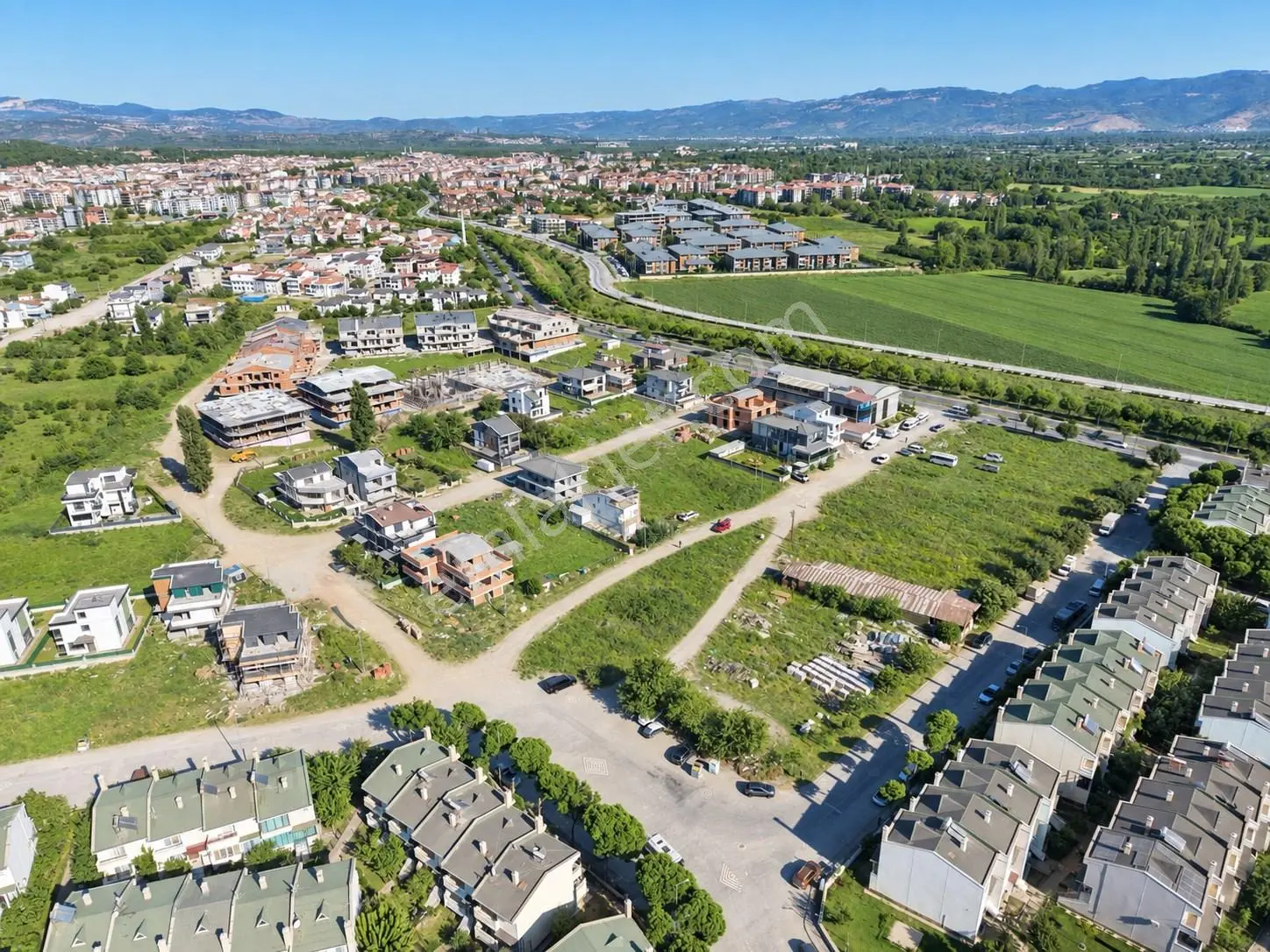 Mera Emlaktan Hamidiye Mah. 2 Villalık 324m2 E:0.75 İmarlı Arsa — fotoğraf 24