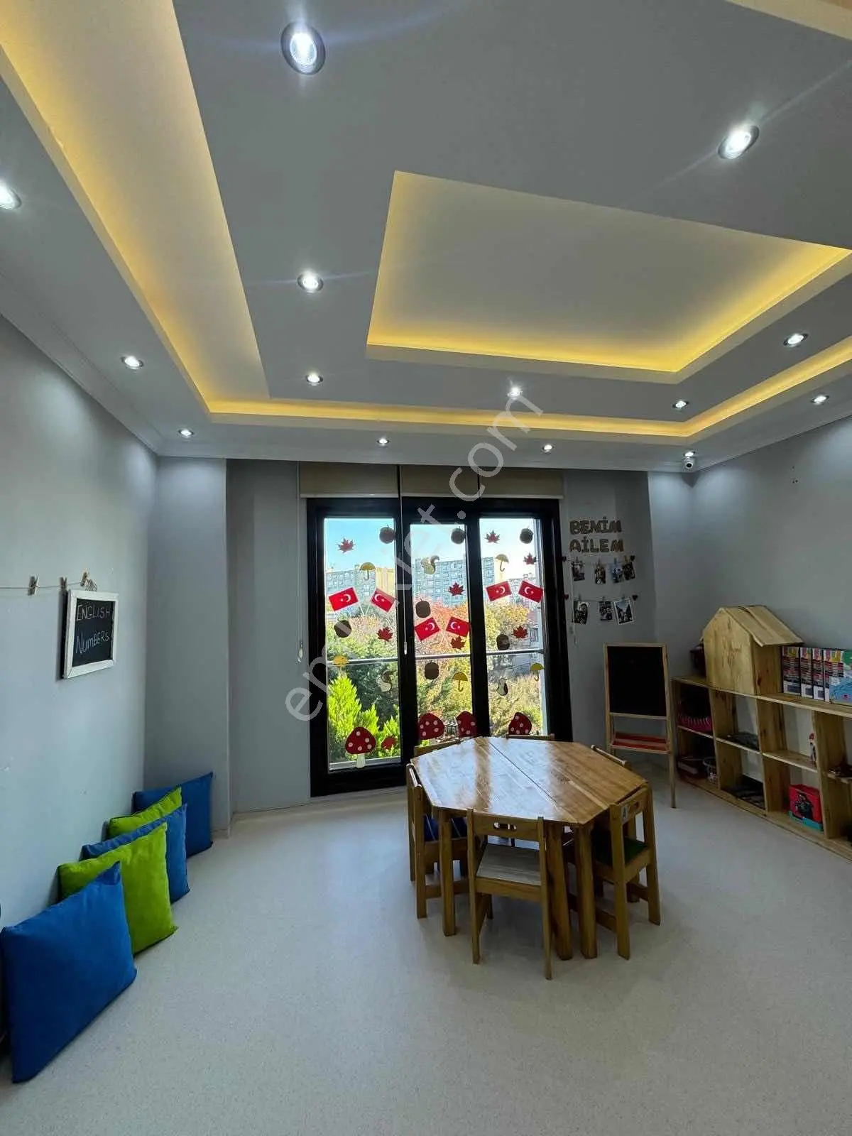 Beylikdüzü Müstakil Ticari+konut Villa 750m2 Arsa (kiracılı) — fotoğraf 18