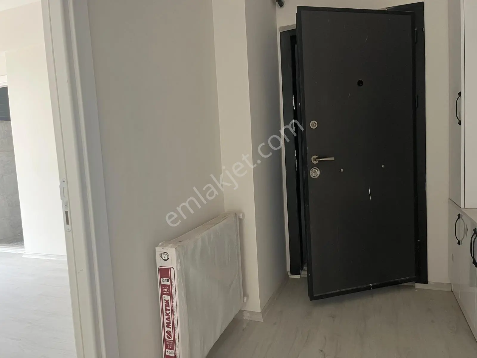 18 Ulukentte Havuz Cepheli, Site İçi 2+1 Satılık Daire — fotoğraf 4