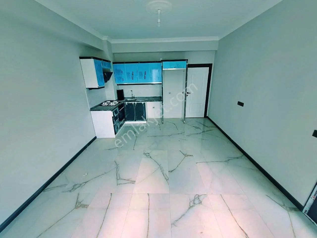 Uytundan Kadıköy'de Yerden Isıtmalı Asansörlü Arakat 2+1 Daire — fotoğraf 15