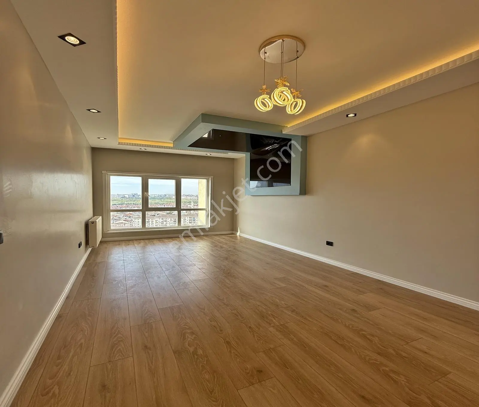 Site İçi Metrobüse Yakın 2+1 Dekorlu Acil Satılık Daire — fotoğraf 23