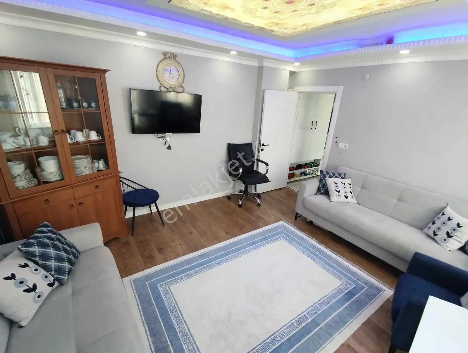Arnavutköy Taşolukta Satılık Geniş 1+1 Daire — fotoğraf 8