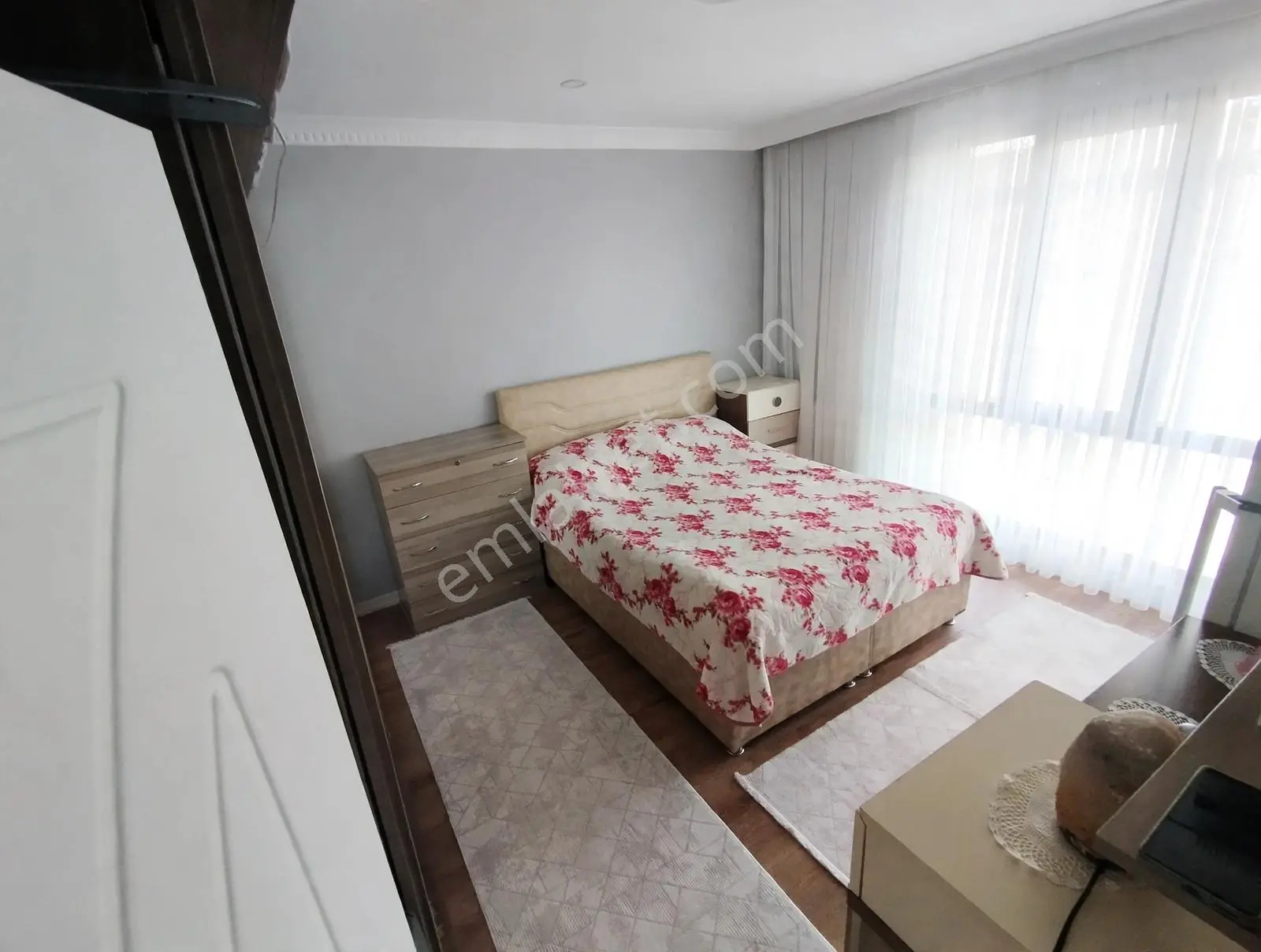 Arnavutköy Taşolukta Satılık Geniş 1+1 Daire — fotoğraf 10
