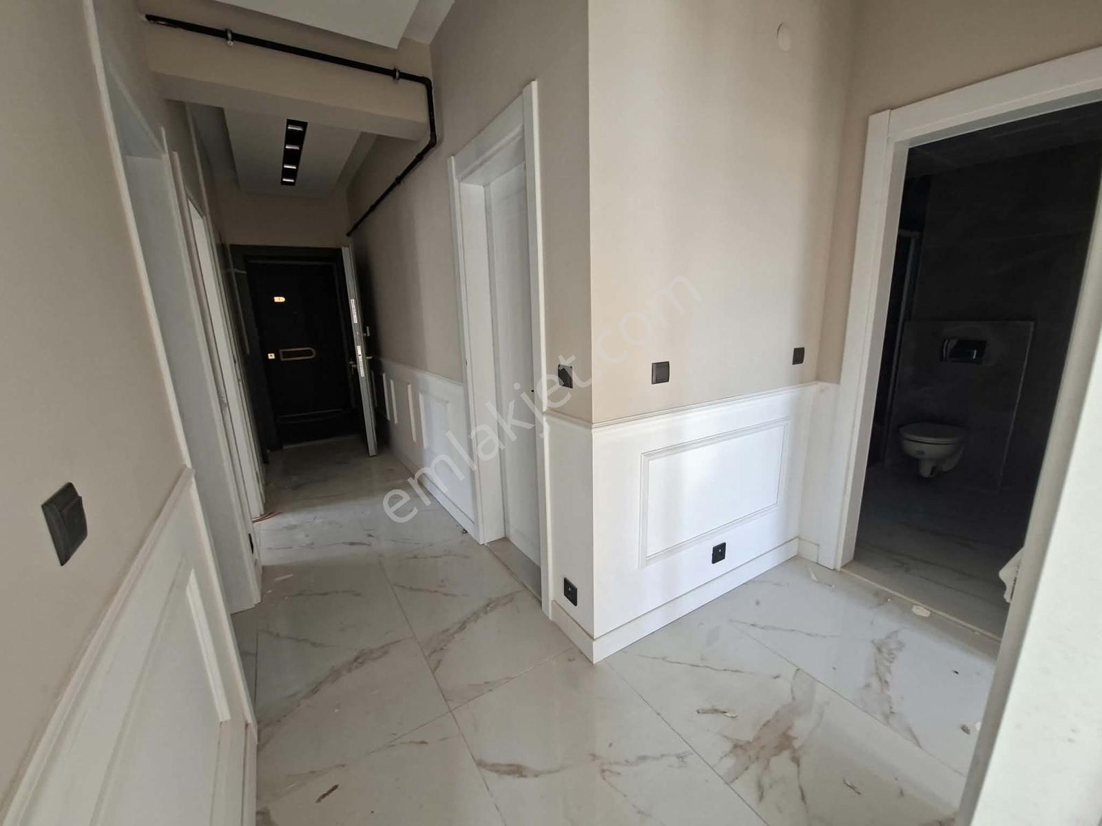 Değişim Emlak'tan Kışla Lıyf Apartmanın Da Satılık 2,5+1 Daire — fotoğraf 7