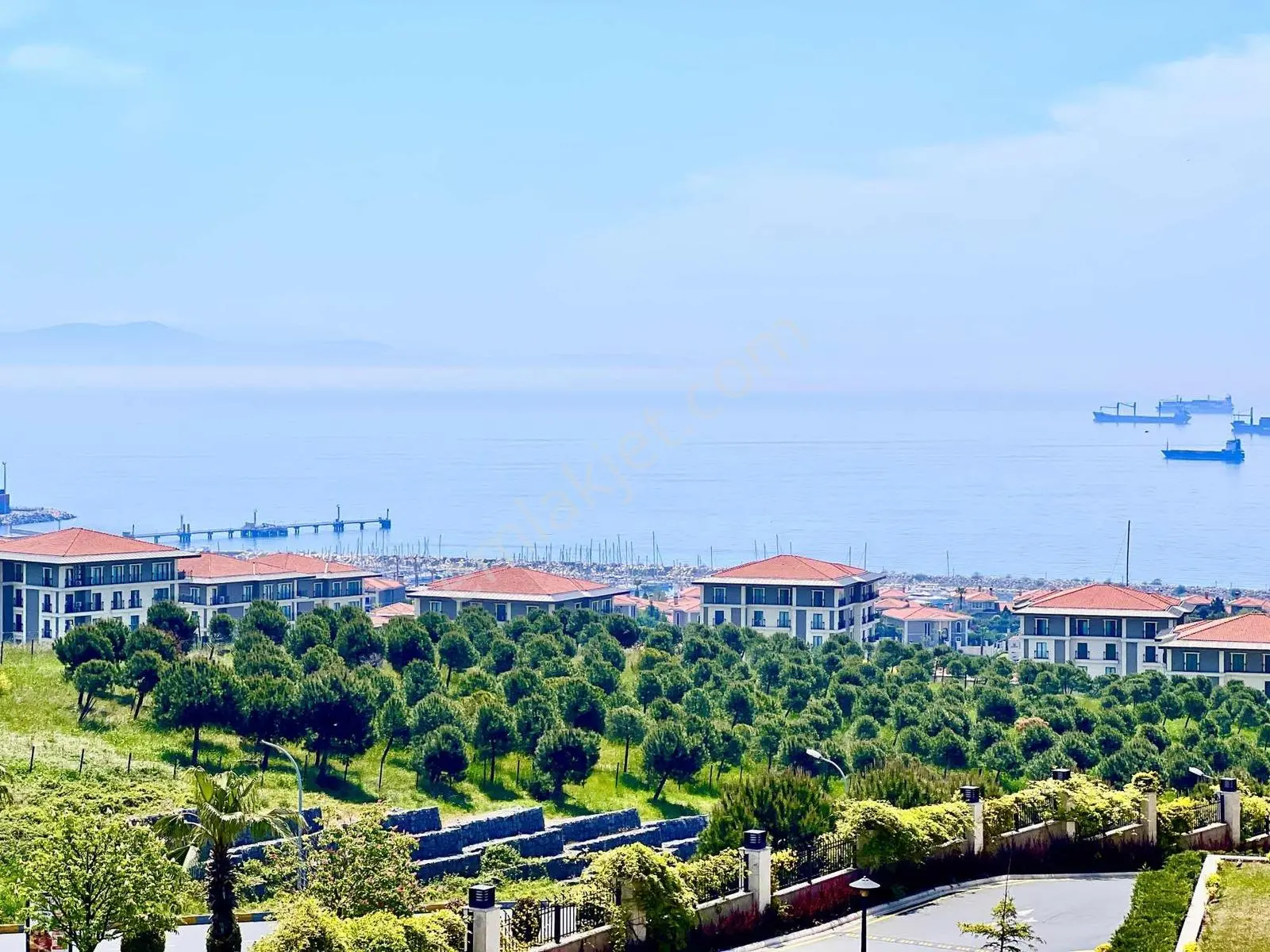 Deniz İst Mercan En İyi Konumlu Büyük Tip 2+1 Satılık