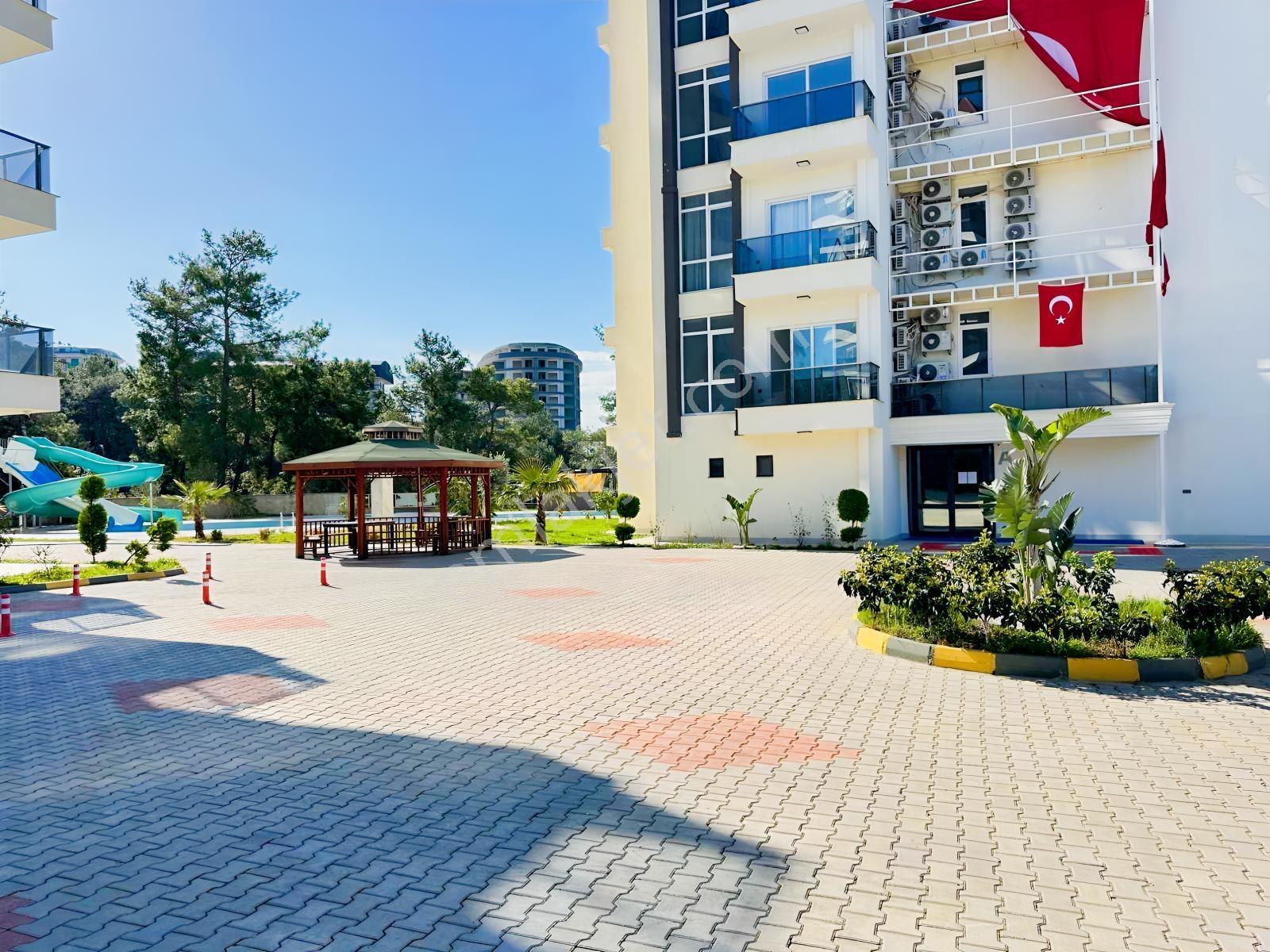 Full Aktiviteli Site İçerisinde Deniz Manzaralı 1+1 Daire — fotoğraf 24