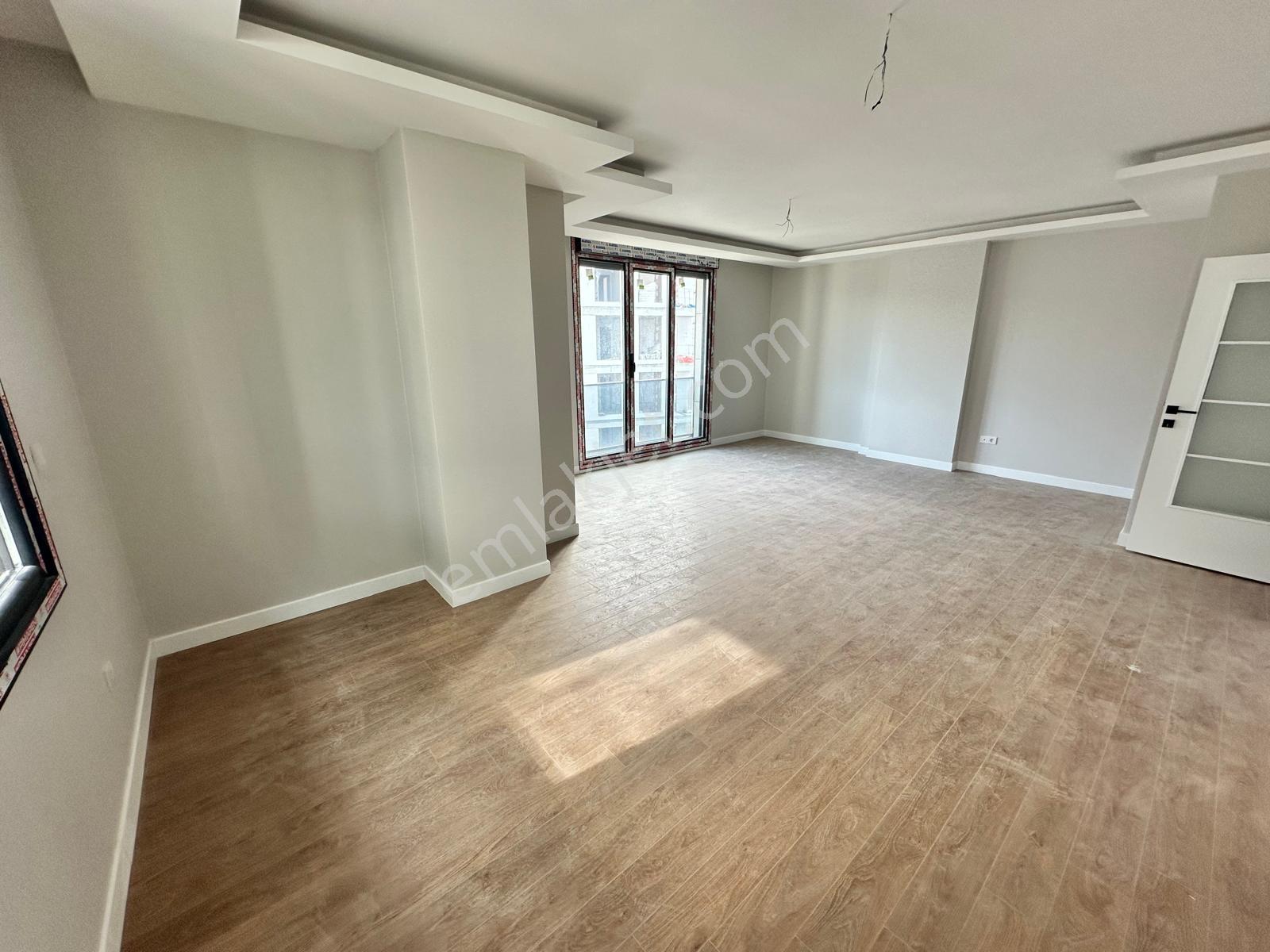 Üsküdar Atunizade'de Merkezi Konum Site İçinde 3+2 Dubleks — fotoğraf 15