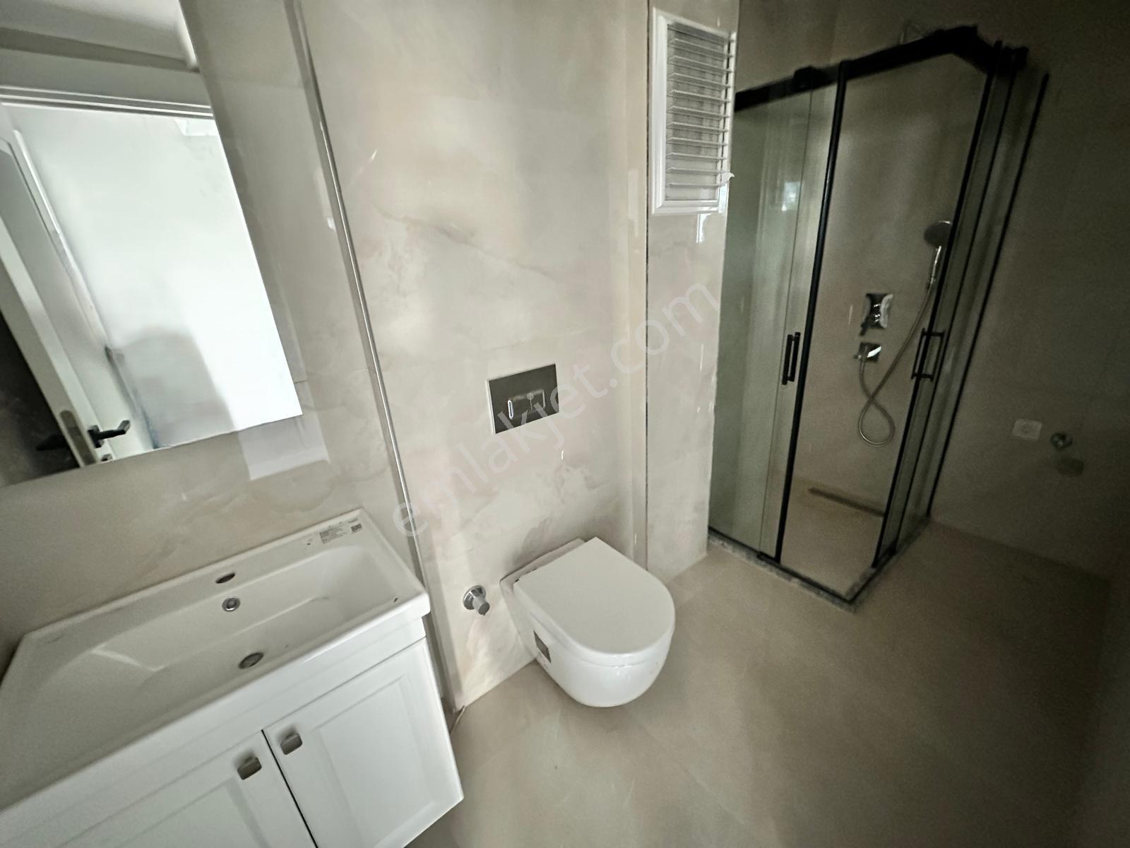 Üsküdar Atunizade'de Merkezi Konum Site İçinde 3+2 Dubleks — fotoğraf 22