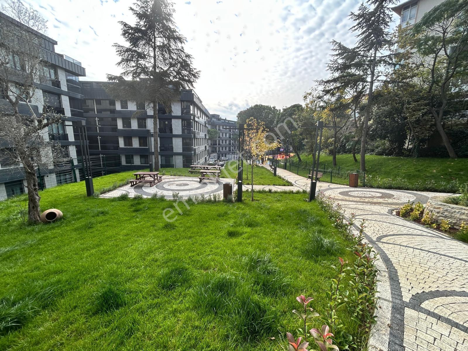 Üsküdar Atunizade'de Merkezi Konum Site İçinde 3+2 Dubleks — fotoğraf 31