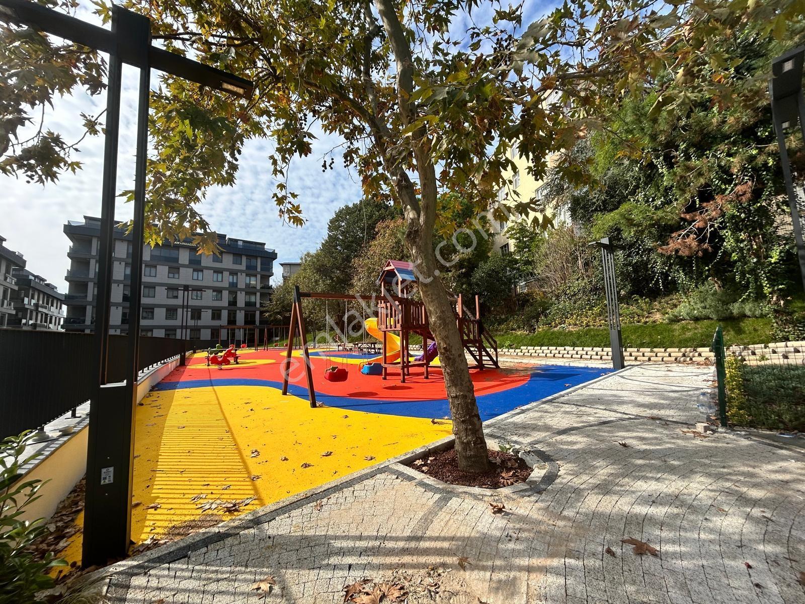 Üsküdar Atunizade'de Merkezi Konum Site İçinde 3+2 Dubleks — fotoğraf 34