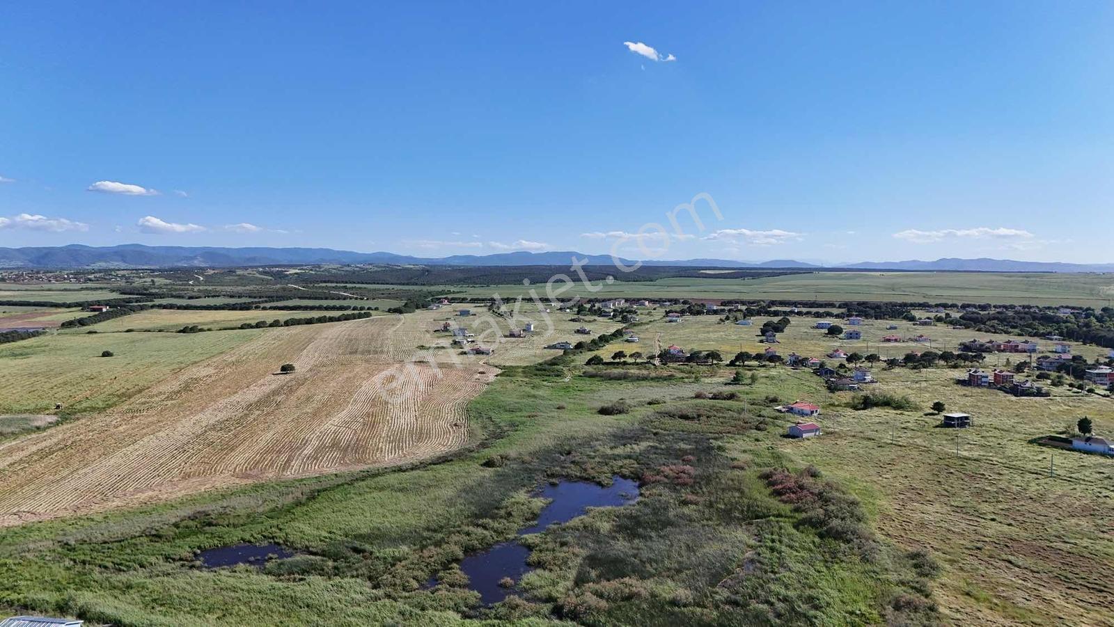 Koçerlerden Çeşmealtında &yola Cephe& 501m2 & 2kat Satılık Arsa — fotoğraf 24