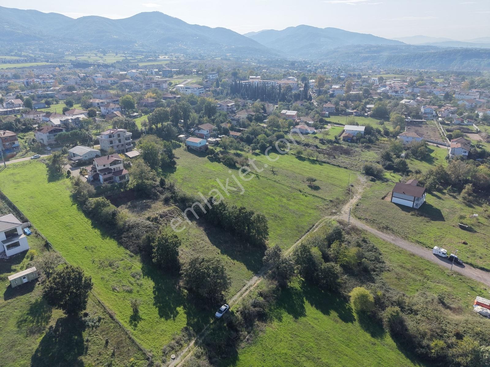 Kartepe'de Satılık 0.60 Emsal Manzaralı Arsa — fotoğraf 20