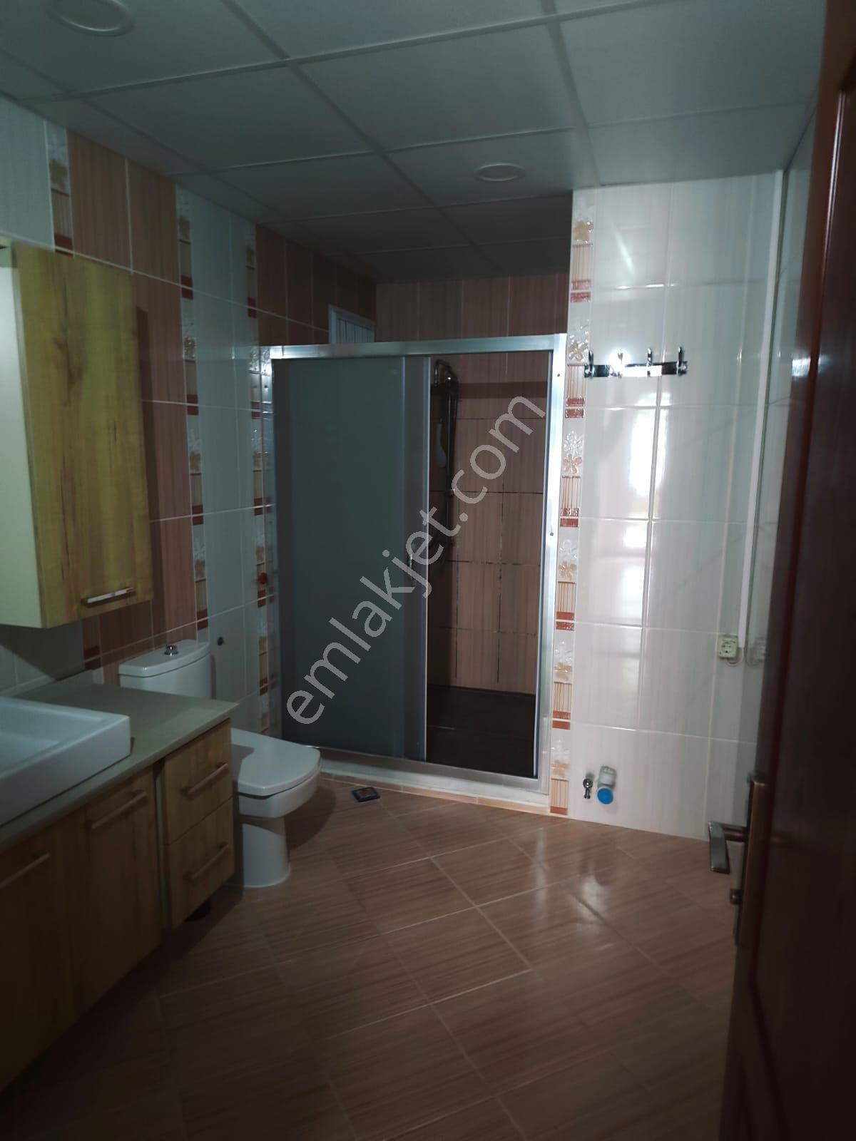 Küçük Çiğli 4+1 Bahçe Dubleksi Kapalı Otoparklı Daire — fotoğraf 8