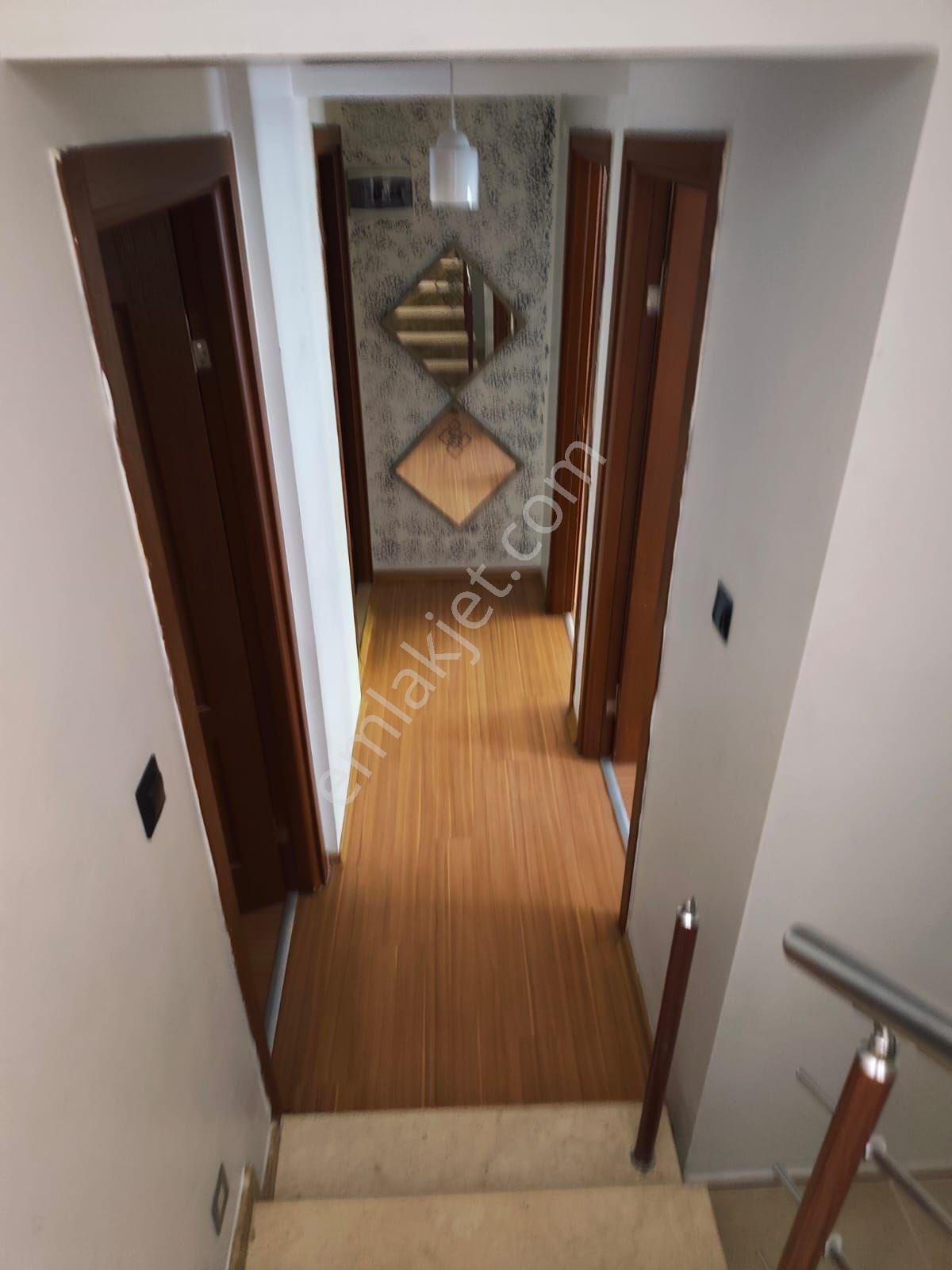 Küçük Çiğli 4+1 Bahçe Dubleksi Kapalı Otoparklı Daire — fotoğraf 12