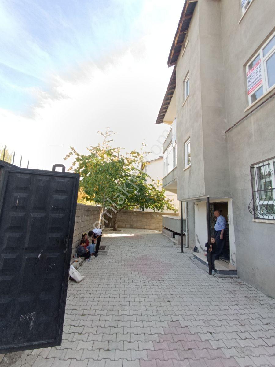 Şerefiye Mh. Satılık 800 M2 Arsa 4 Daire 300 M2 Ağaçlı Bahçe — fotoğraf 7